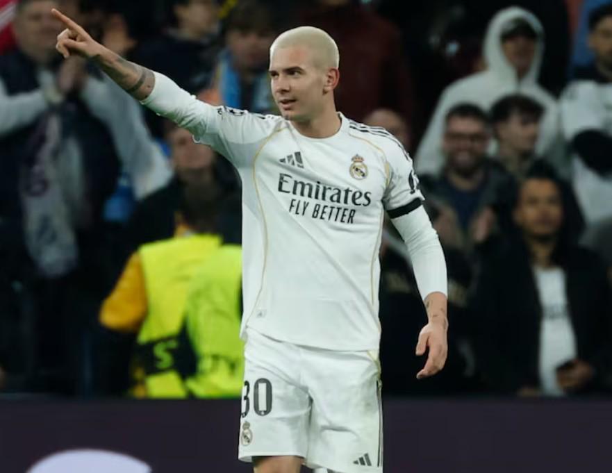 九游体育下载-阿斯：马斯坦托诺表现出色，展现了超越年龄的成熟与团队精神